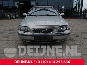 Volvo V70 01-