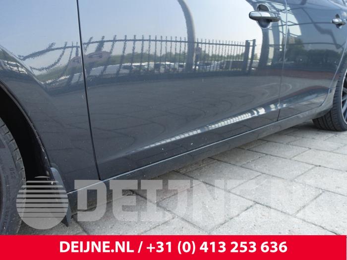 Volvo V60 I 1.6 DRIVe Sloopvoertuig (2011, Grijs)