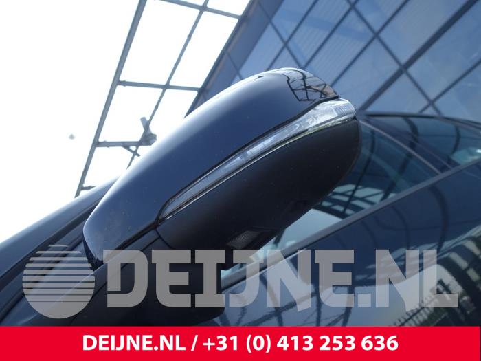 Volvo V60 I 1.6 DRIVe Sloopvoertuig (2011, Grijs)