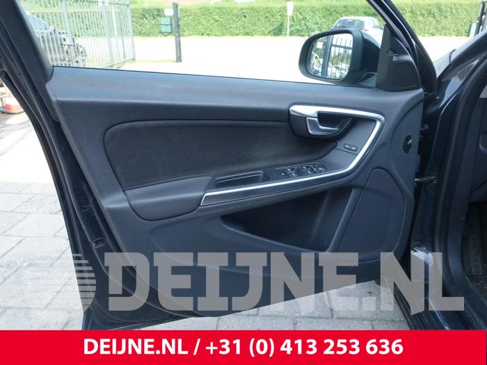 Volvo V60 I 1.6 DRIVe Sloopvoertuig (2011, Grijs)