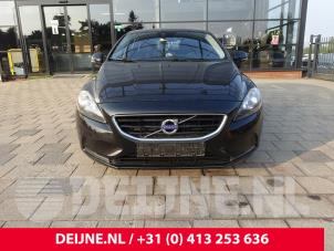 Volvo V40 12-