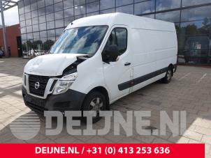 Nissan NV400 11-