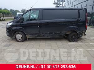 Ford Transit Custom 12-