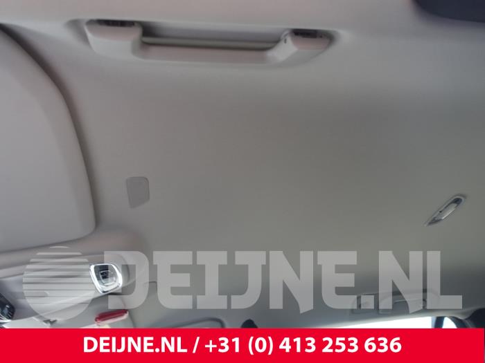 Volvo V60 II 2.0 B4 16V Mild Hybrid Sloopvoertuig (2021, Rood)