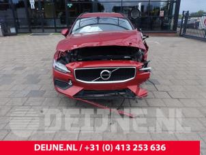Volvo V60 19-
