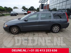 Volvo V70 01-