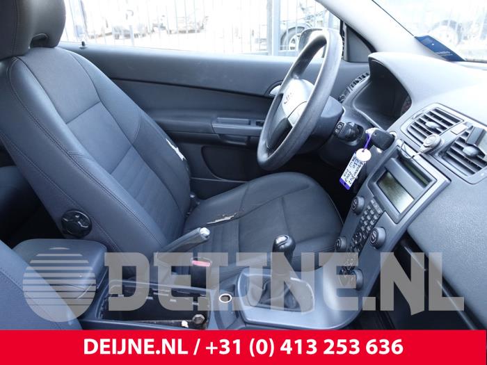 Volvo C30 1.6 D 16V Sloopvoertuig (2007, Grijs)