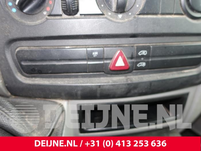 Mercedes Sprinter 3t 211 CDI 16V Sloopvoertuig (2007, Wit)