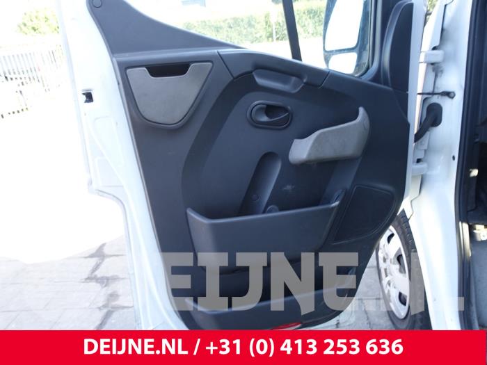 Renault Master III 2.3 dCi 100 16V FWD Sloopvoertuig (2012, Wit)