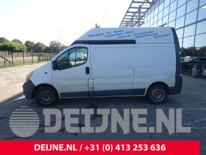Renault Trafic 01-