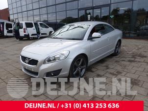 Volvo C70 06-