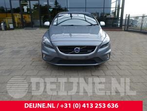 Volvo V40 12-