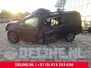 Mercedes Vito 14-