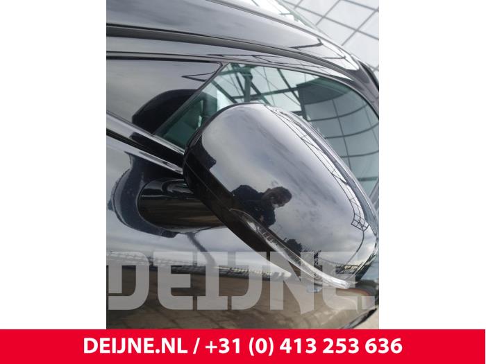 Volvo V60 II 2.0 T5 16V Sloopvoertuig (2018, Zwart)