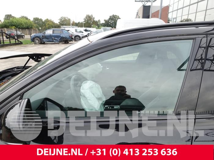 Volvo V60 II 2.0 T5 16V Sloopvoertuig (2018, Zwart)