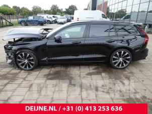 Volvo V60 19-