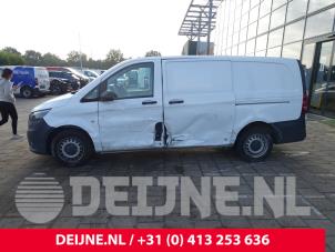 Mercedes Vito 14-