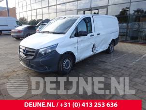 Mercedes Vito 14-