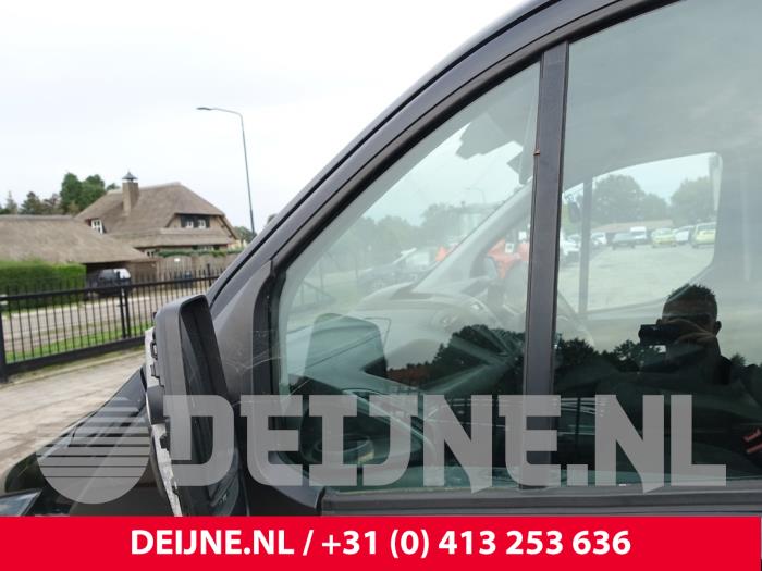 Ford Transit Custom 2.2 TDCi 16V Sloopvoertuig (2015, Zwart)