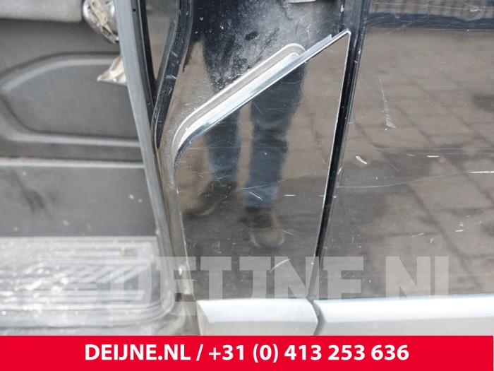 Ford Transit Custom 2.2 TDCi 16V Sloopvoertuig (2015, Zwart)