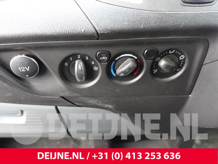 Ford Transit Custom 2.2 TDCi 16V Sloopvoertuig (2015, Zwart)