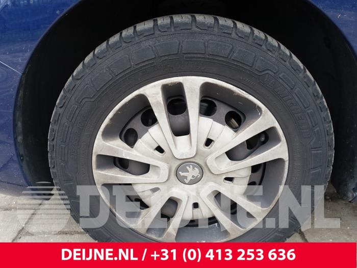 Peugeot Expert 2.0 Blue HDi 120 16V Sloopvoertuig (2019, Blauw)