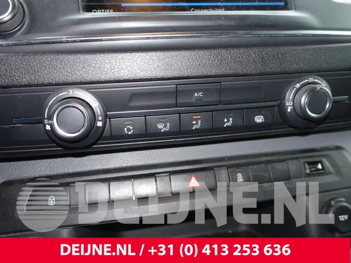 Peugeot Expert 2.0 Blue HDi 120 16V Sloopvoertuig (2019, Blauw)