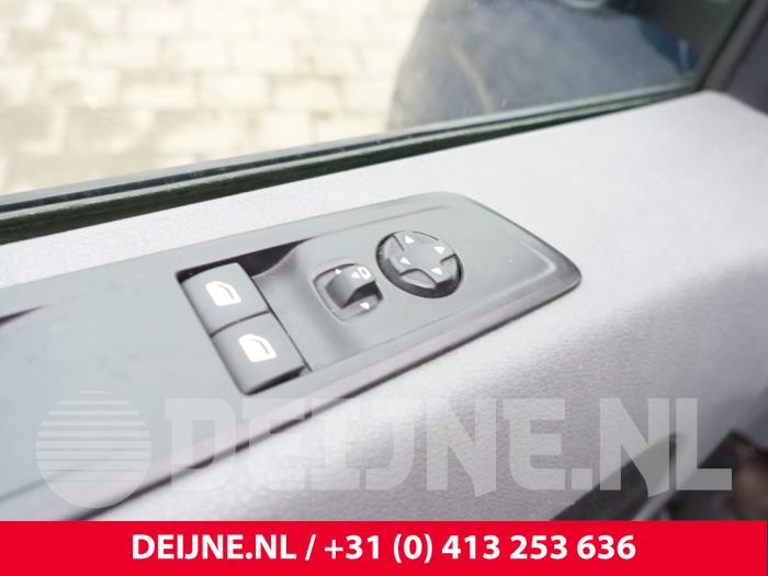 Peugeot Expert 2.0 Blue HDi 120 16V Sloopvoertuig (2019, Blauw)