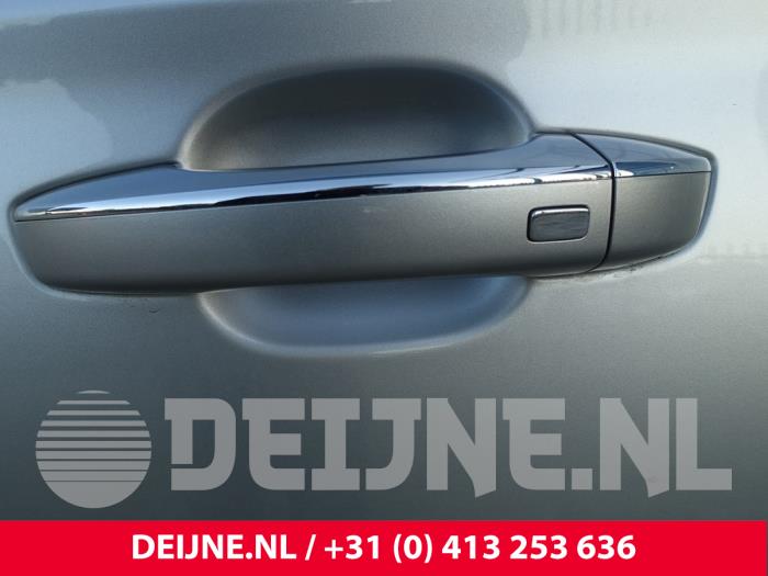 MG MG5 Electric Sloopvoertuig (2023, Grijs)