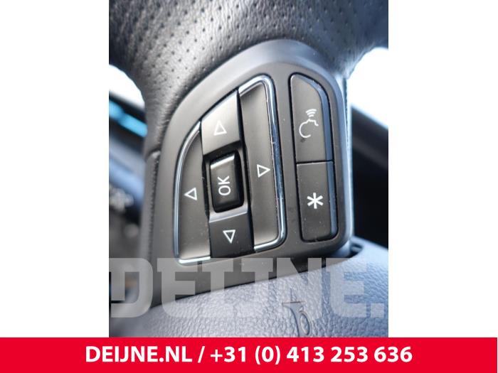 MG MG5 Electric Sloopvoertuig (2023, Grijs)