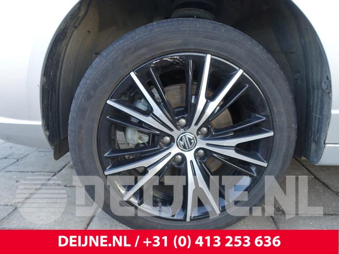 MG MG5 Electric Sloopvoertuig (2023, Grijs)