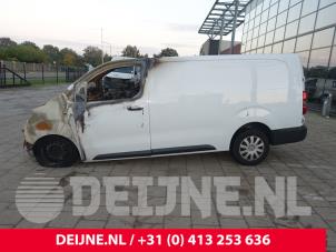 Opel Vivaro 19-