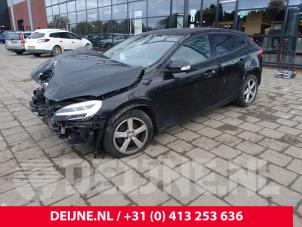 Volvo V40 12-