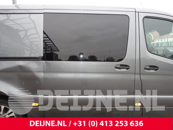 Mercedes Sprinter 3,5t 319 CDI 2.0 D RWD Sloopvoertuig (2023, Grijs)
