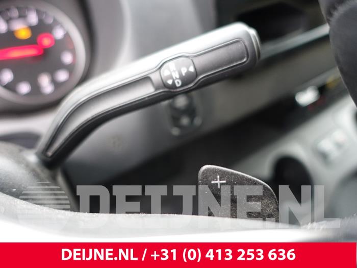 Mercedes Sprinter 3,5t 319 CDI 2.0 D RWD Sloopvoertuig (2023, Grijs)