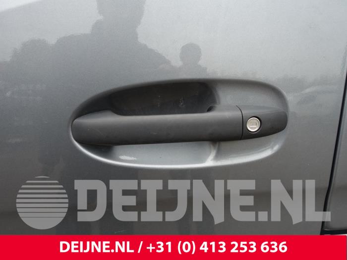 Mercedes Sprinter 3,5t 319 CDI 2.0 D RWD Sloopvoertuig (2023, Grijs)