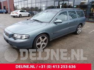 Volvo V70 01-