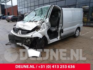 Renault Trafic 01-