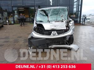 Renault Trafic 01-