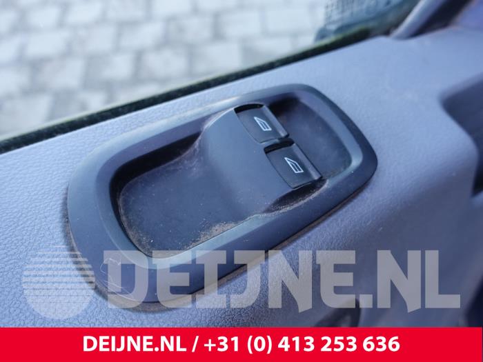 Ford Transit 2.2 TDCi 16V Sloopvoertuig (2015, Blauw)