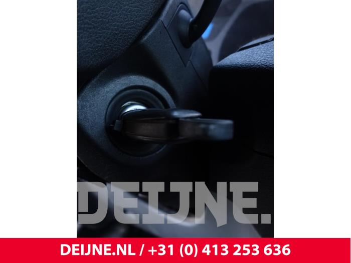 Ford Transit 2.2 TDCi 16V Sloopvoertuig (2015, Blauw)