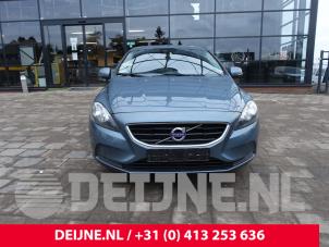 Volvo V40 12-