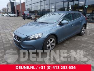 Volvo V40 12-