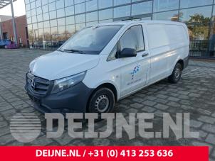 Mercedes Vito 14-