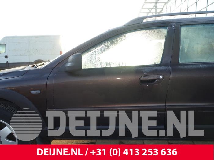 Volvo XC70 XC70 2.4 T 20V Sloopvoertuig (2001, Bruin)