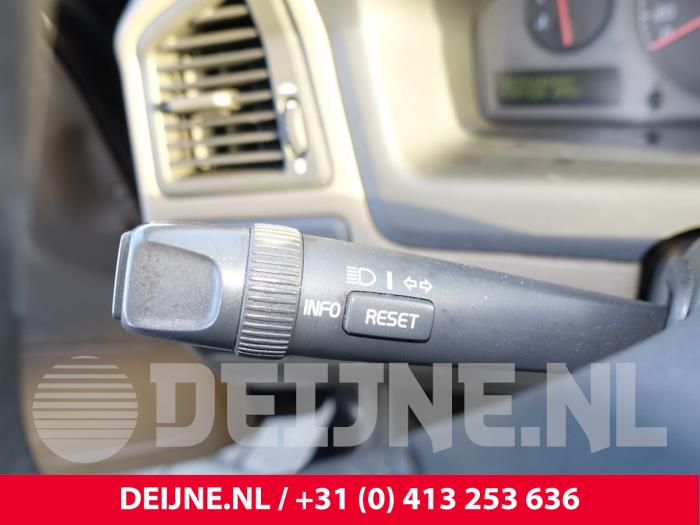 Volvo XC70 XC70 2.4 T 20V Sloopvoertuig (2001, Bruin)