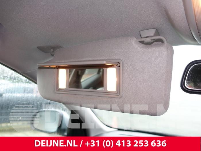 Volvo V60 I 2.4 D6 20V Plug-in Hybrid AWD Sloopvoertuig (2013, Grijs)