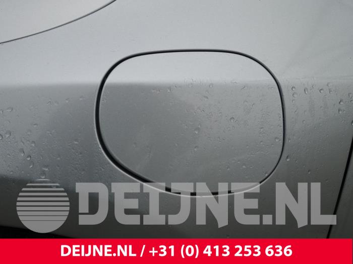 Volvo V60 I 2.4 D6 20V Plug-in Hybrid AWD Sloopvoertuig (2013, Grijs)