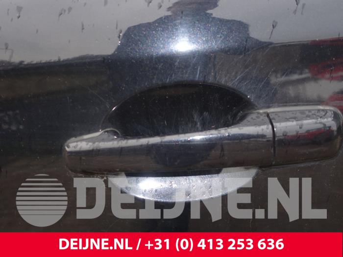 Volvo XC60 I 2.4 D5 20V 205 AWD Sloopvoertuig (2011, Zwart)