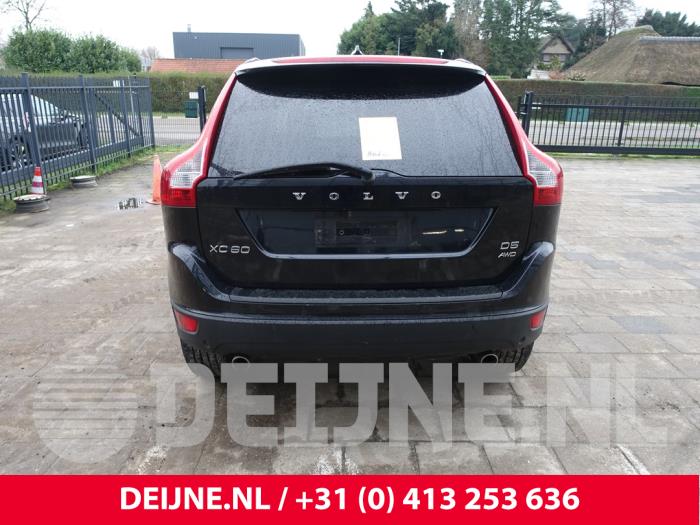 Volvo XC60 I 2.4 D5 20V 205 AWD Sloopvoertuig (2011, Zwart)
